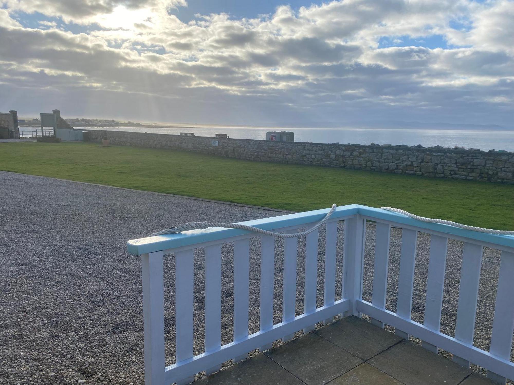 Dolphin View Cottages 2 Portmahomack Esterno foto